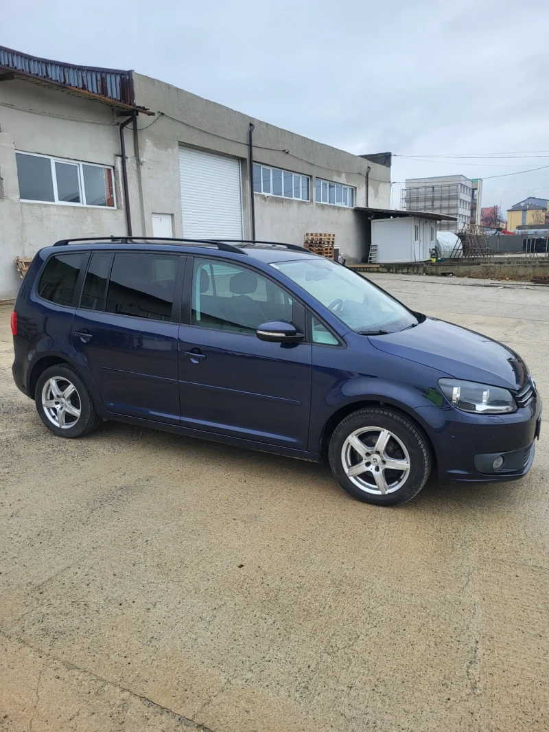 VW Touran TDI Blue Motion FULL Нов внос, снимка 4 - Автомобили и джипове - 52697116