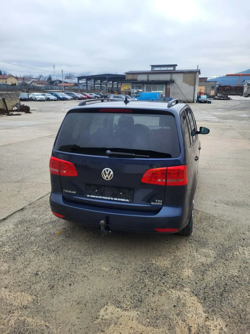 VW Touran TDI Blue Motion FULL Нов внос, снимка 6 - Автомобили и джипове - 52697116