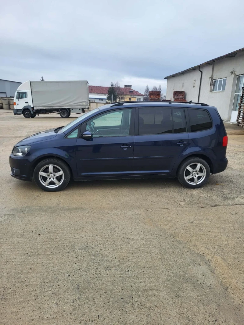 VW Touran TDI Blue Motion FULL Нов внос, снимка 5 - Автомобили и джипове - 52697116
