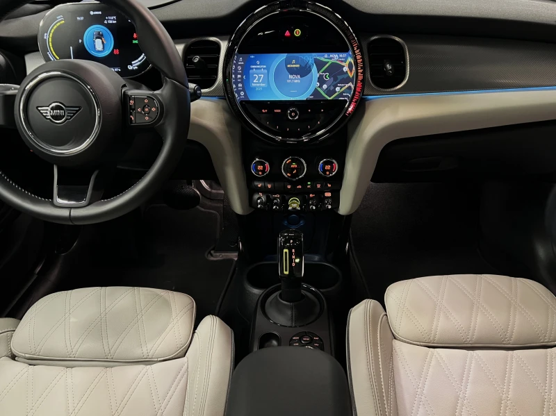 Mini Cooper SE EXCLUSIVE HEADUP PANO H/K , снимка 10 - Автомобили и джипове - 52816792