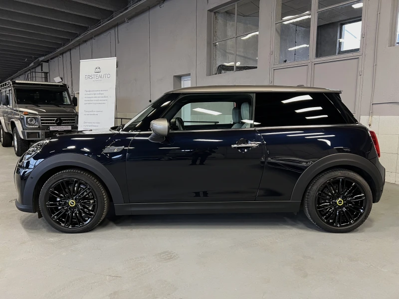 Mini Cooper SE EXCLUSIVE HEADUP PANO H/K , снимка 2 - Автомобили и джипове - 52816792