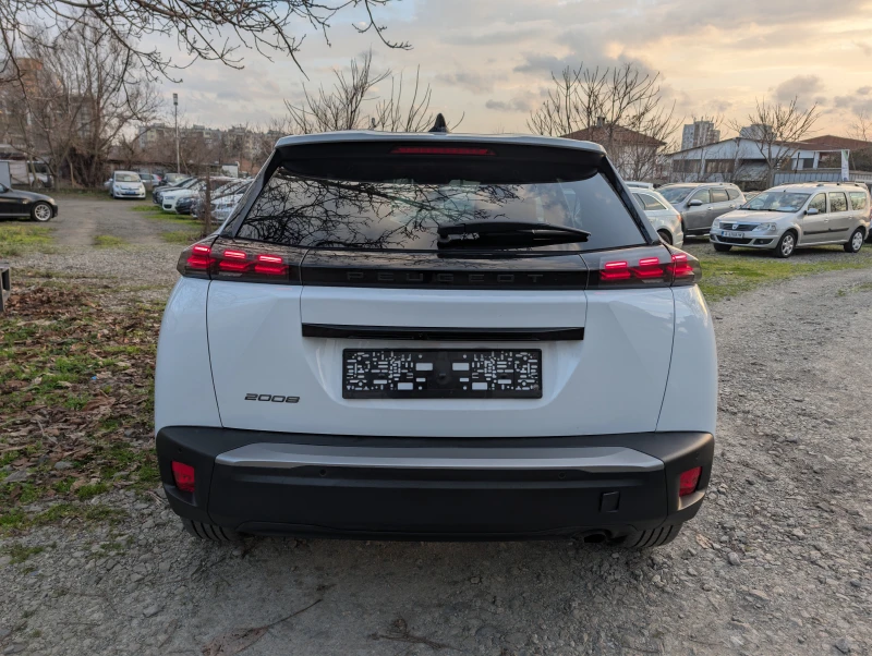 Peugeot 2008 1.2i/101к.с./Facelift, снимка 5 - Автомобили и джипове - 53011964