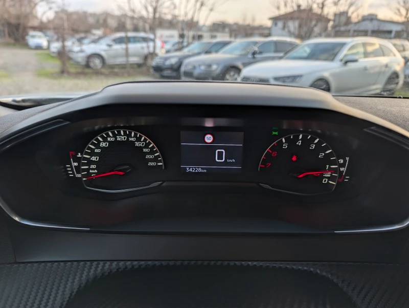 Peugeot 2008 1.2i/101к.с./Facelift, снимка 9 - Автомобили и джипове - 53011964