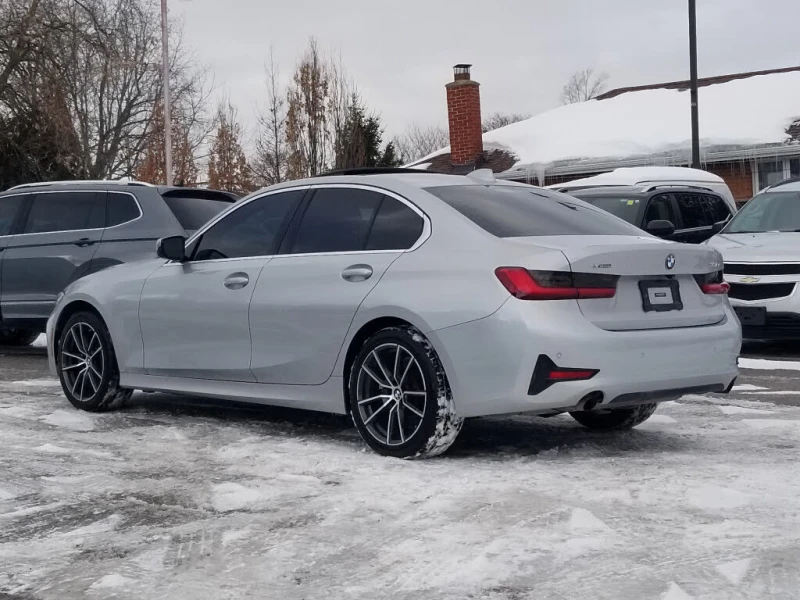 BMW 330 xDrive* DIGITAL* ПОДГРЕВ* МЪРТВА ТОЧКА* ШИБИДАХ* , снимка 4 - Автомобили и джипове - 53516336