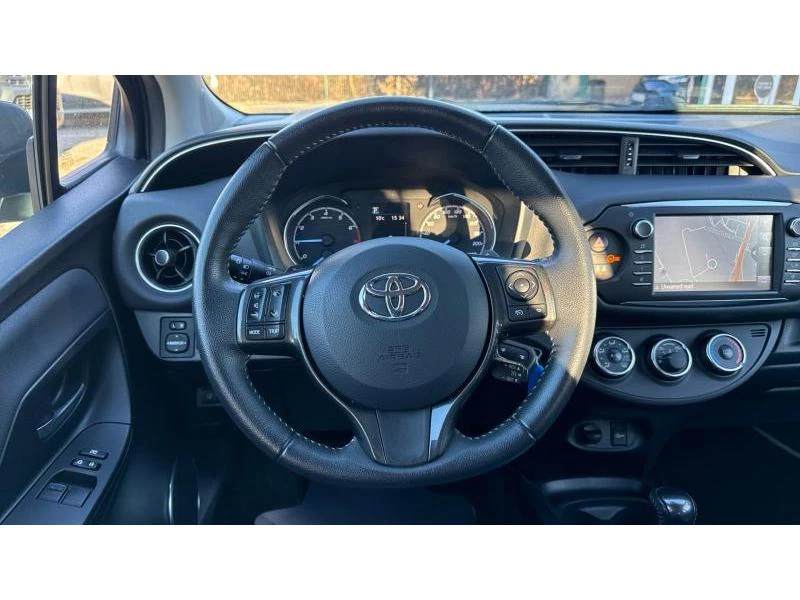 Toyota Yaris, снимка 9 - Автомобили и джипове - 48416187