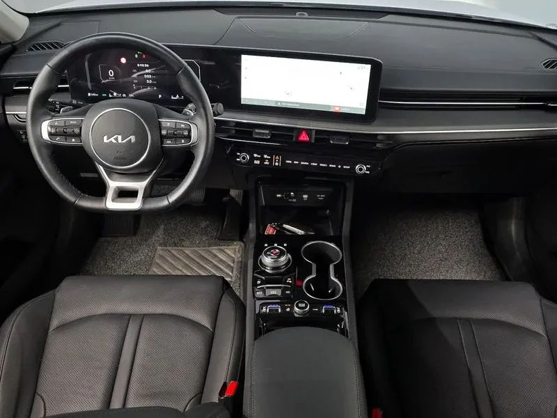 Kia K5 1.6 Turbo Prestige, снимка 7 - Автомобили и джипове - 55886293