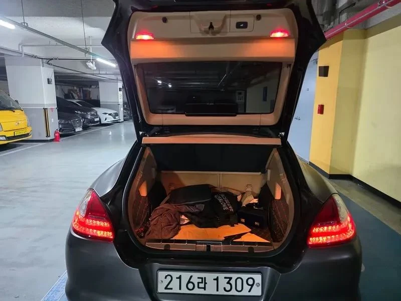 Porsche Panamera, снимка 5 - Автомобили и джипове - 56690345