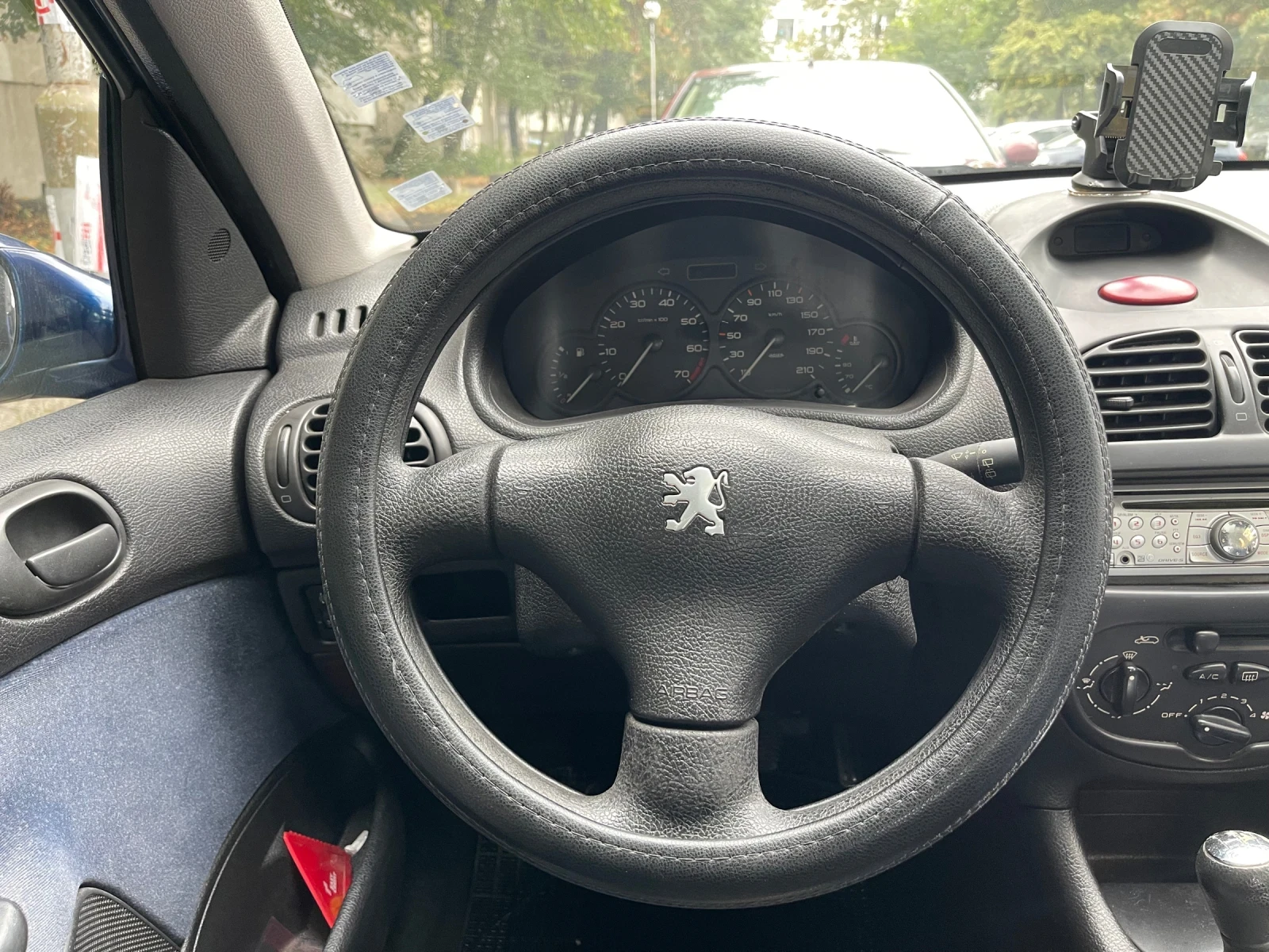 Peugeot 206  КЛИМАТИК  - изображение 7