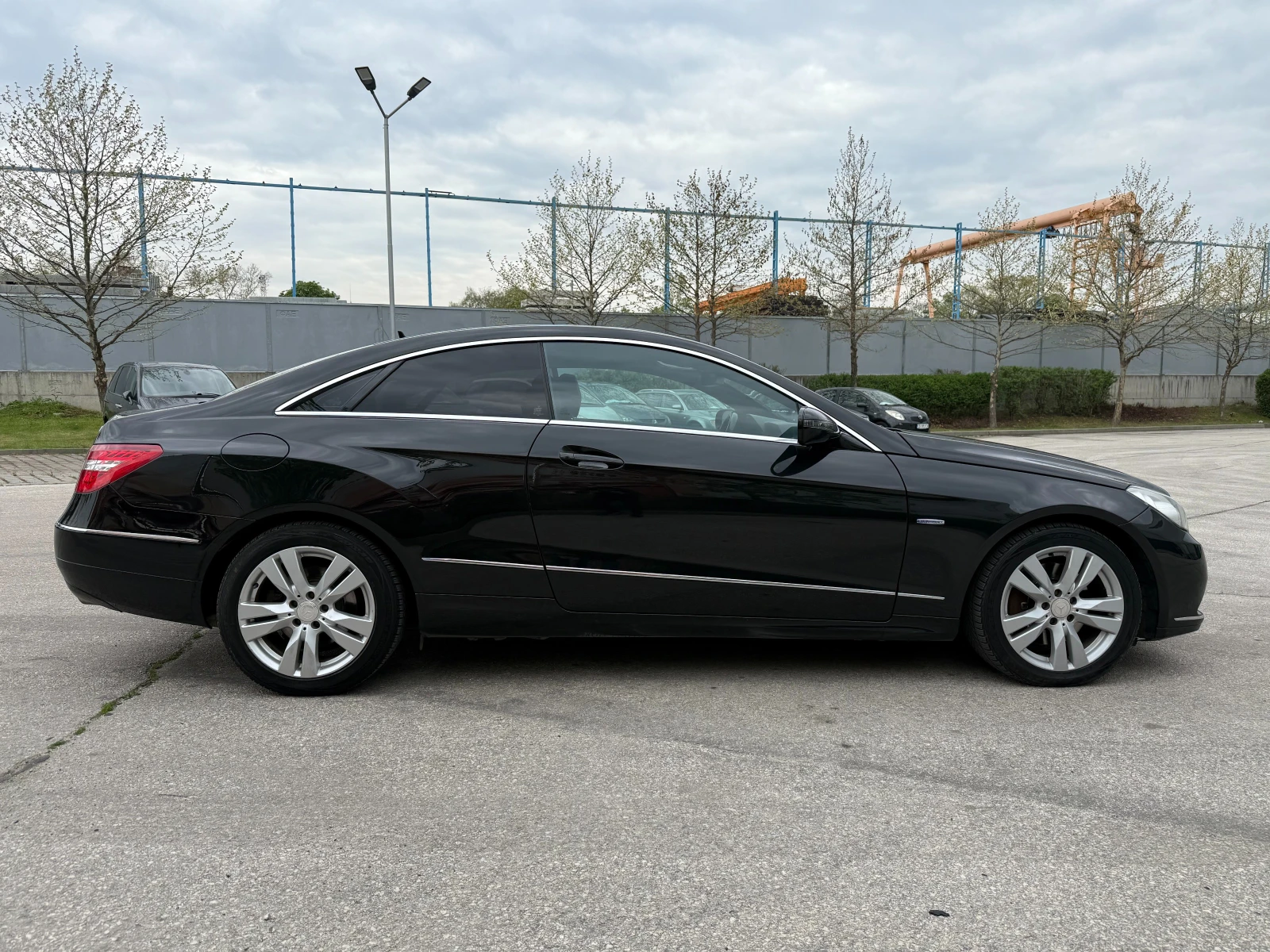 Mercedes-Benz E 350 3.0d 231 к.с. - изображение 5