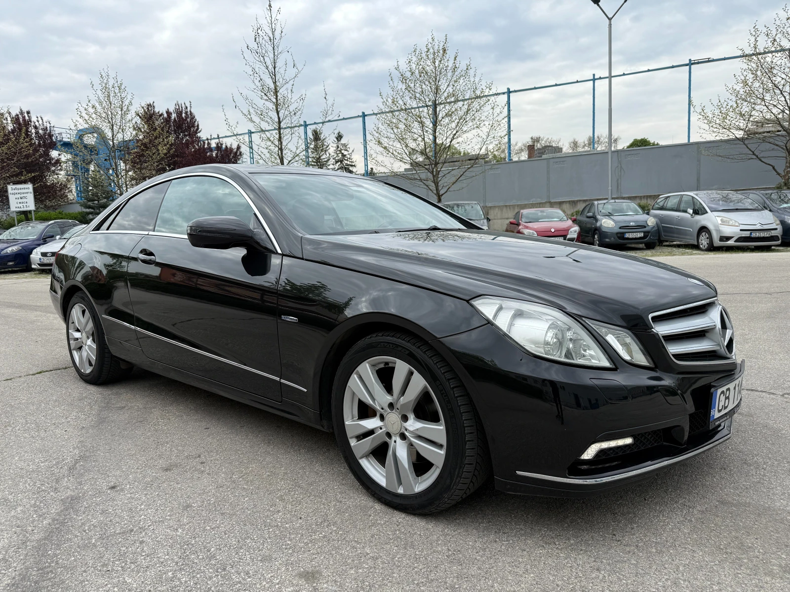 Mercedes-Benz E 350 3.0d 231 к.с. - изображение 6