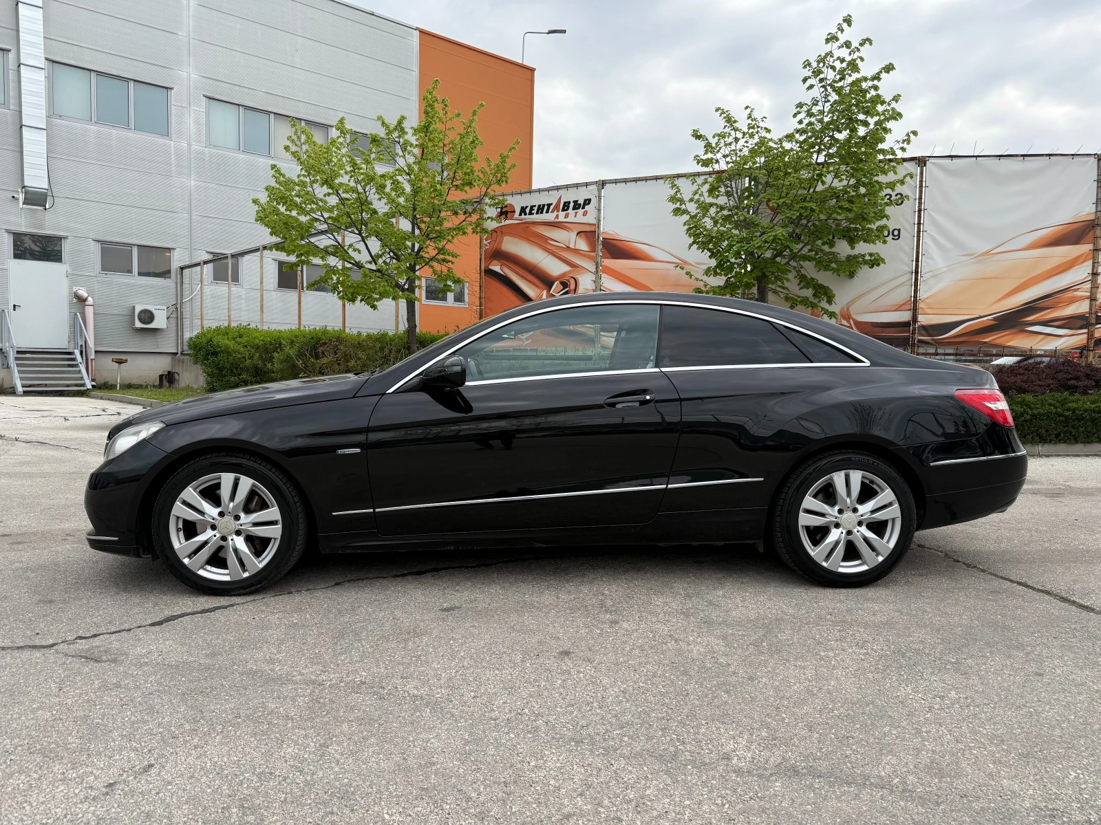 Mercedes-Benz E 350 3.0d 231 к.с. - изображение 2