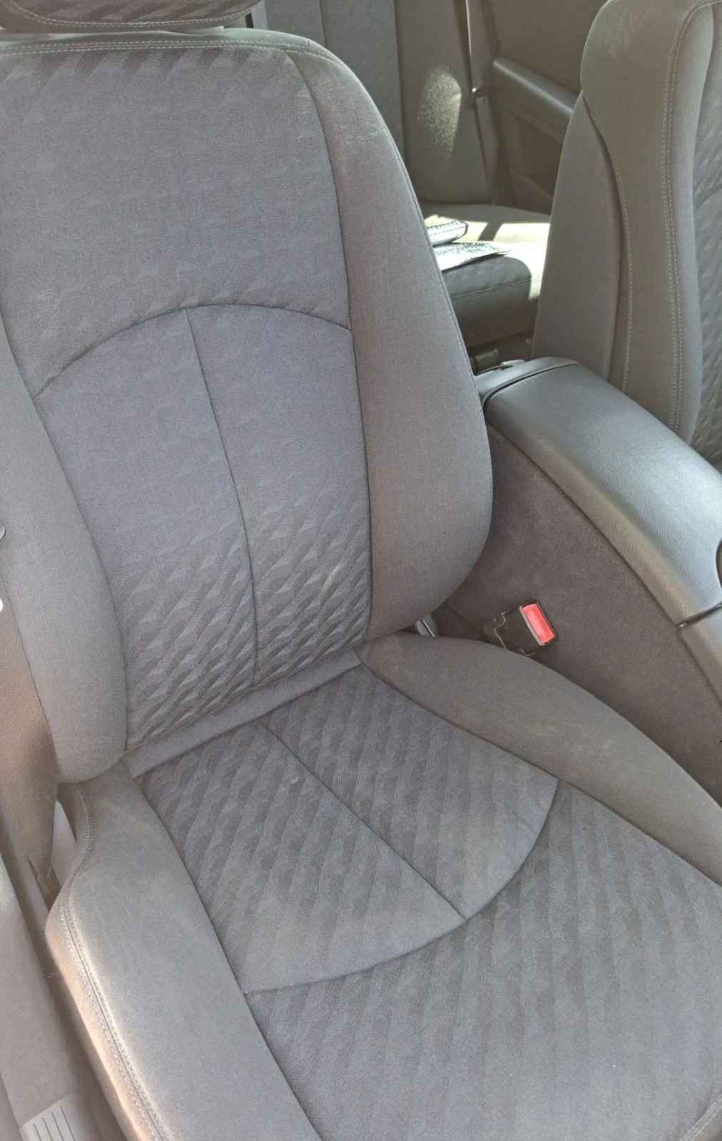 Mercedes-Benz E 200 1.8 Компресор 163 кс. ГАРАЖЕН | Mobile.bg — изображение 14