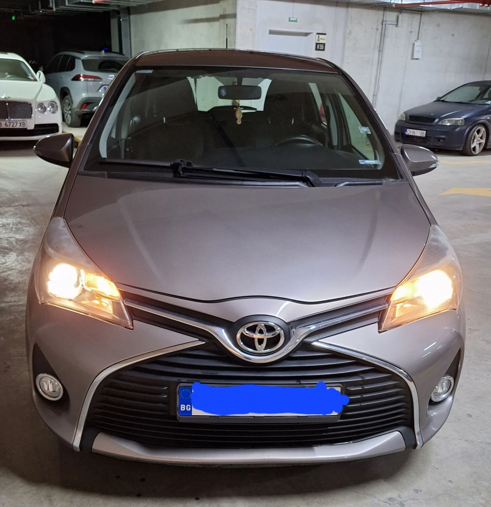 Toyota Yaris 1.0i - изображение 6