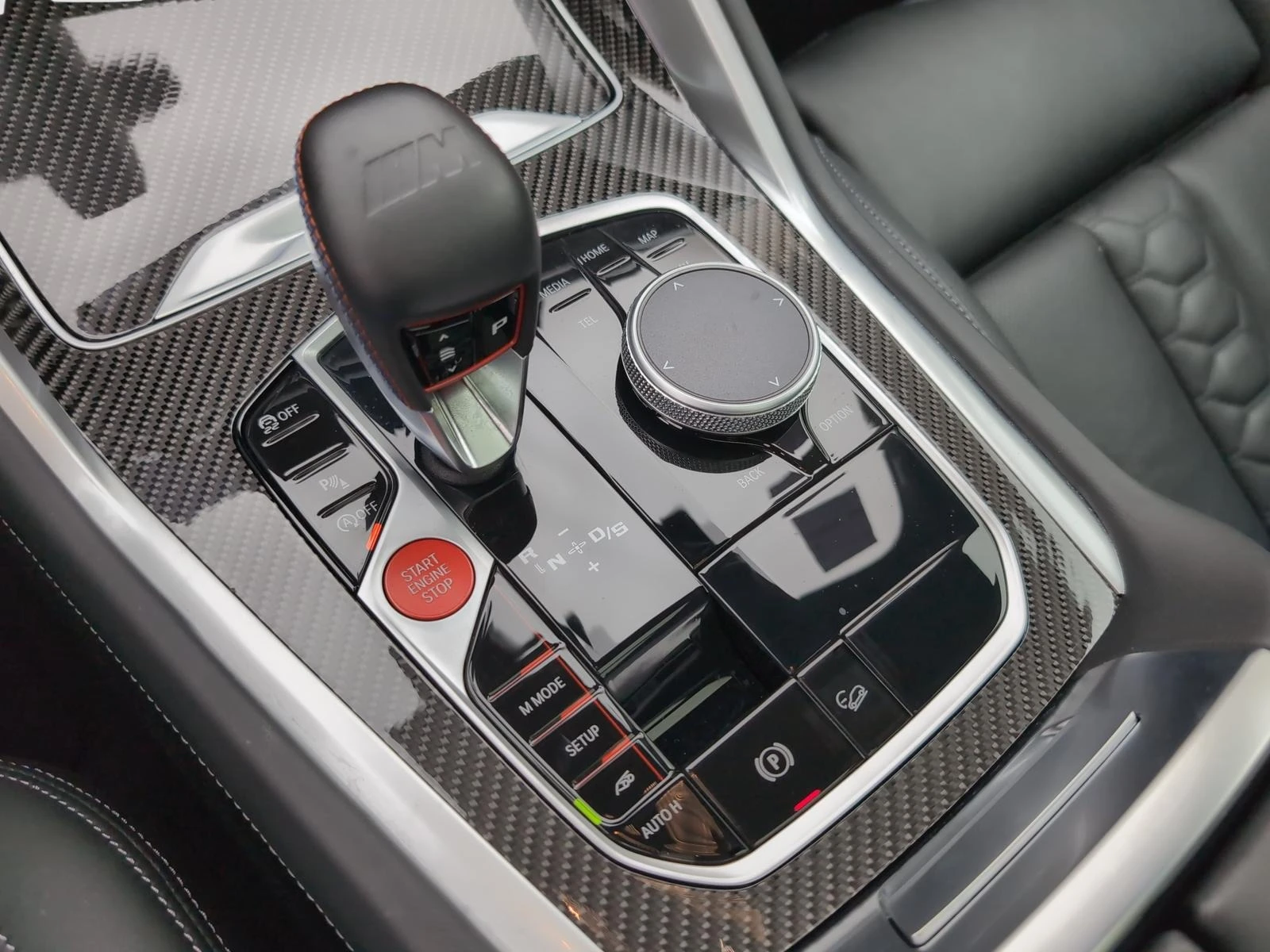 BMW X5M COMPETITION B&W CARBON HEAD UP 360 PANO - изображение 10