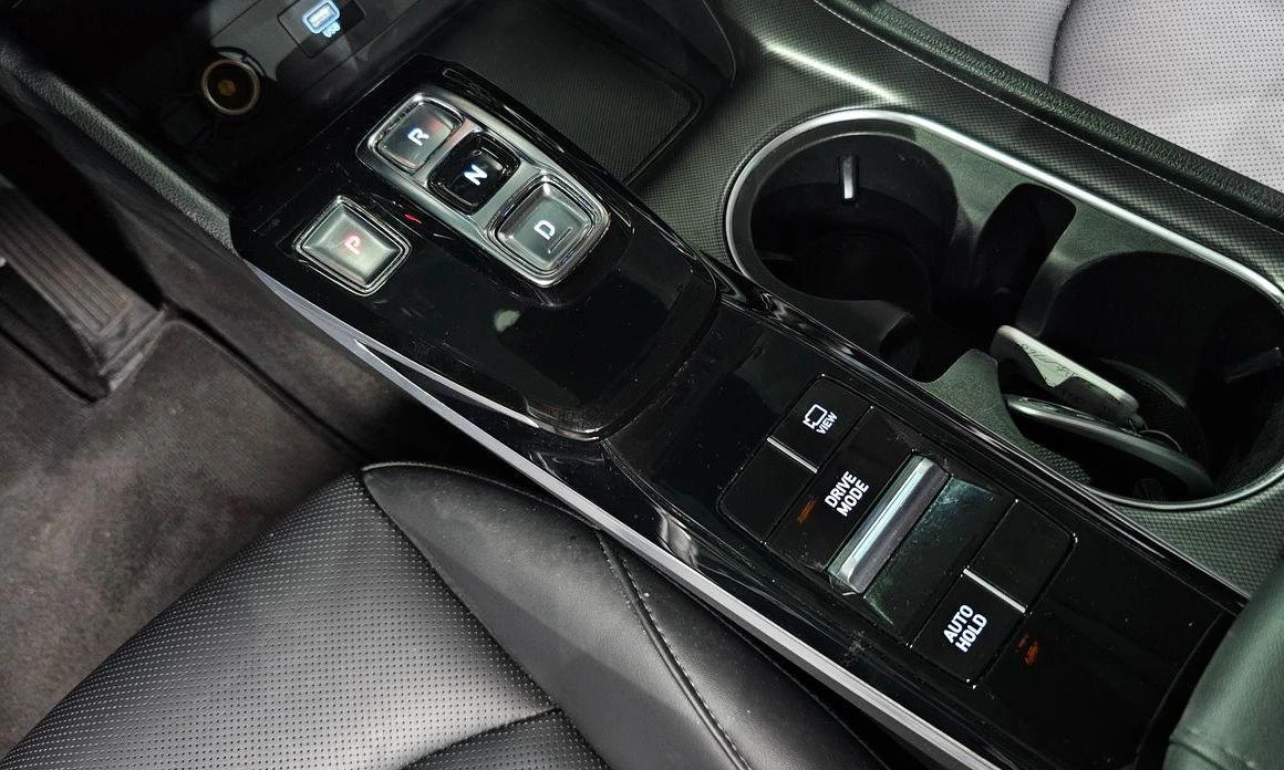 Hyundai Sonata  - изображение 9