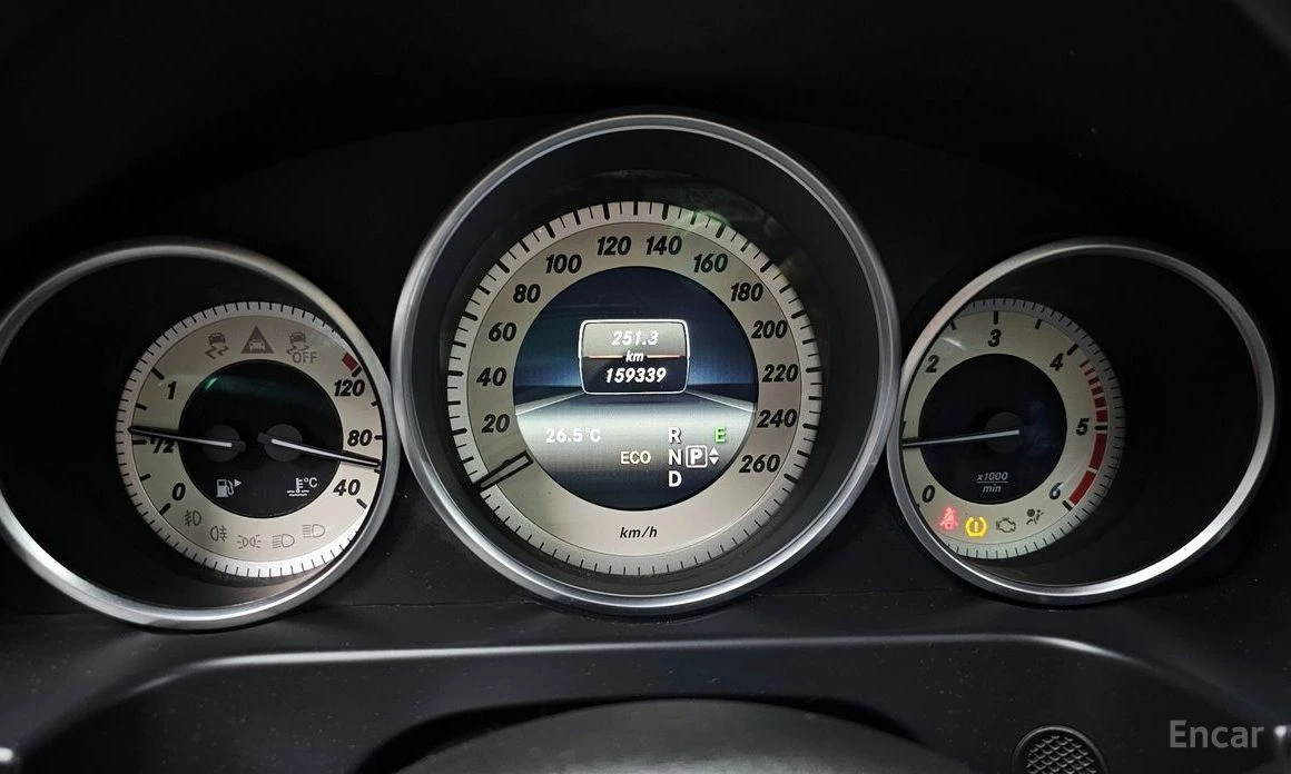 Mercedes-Benz E 220 | Mobile.bg   8