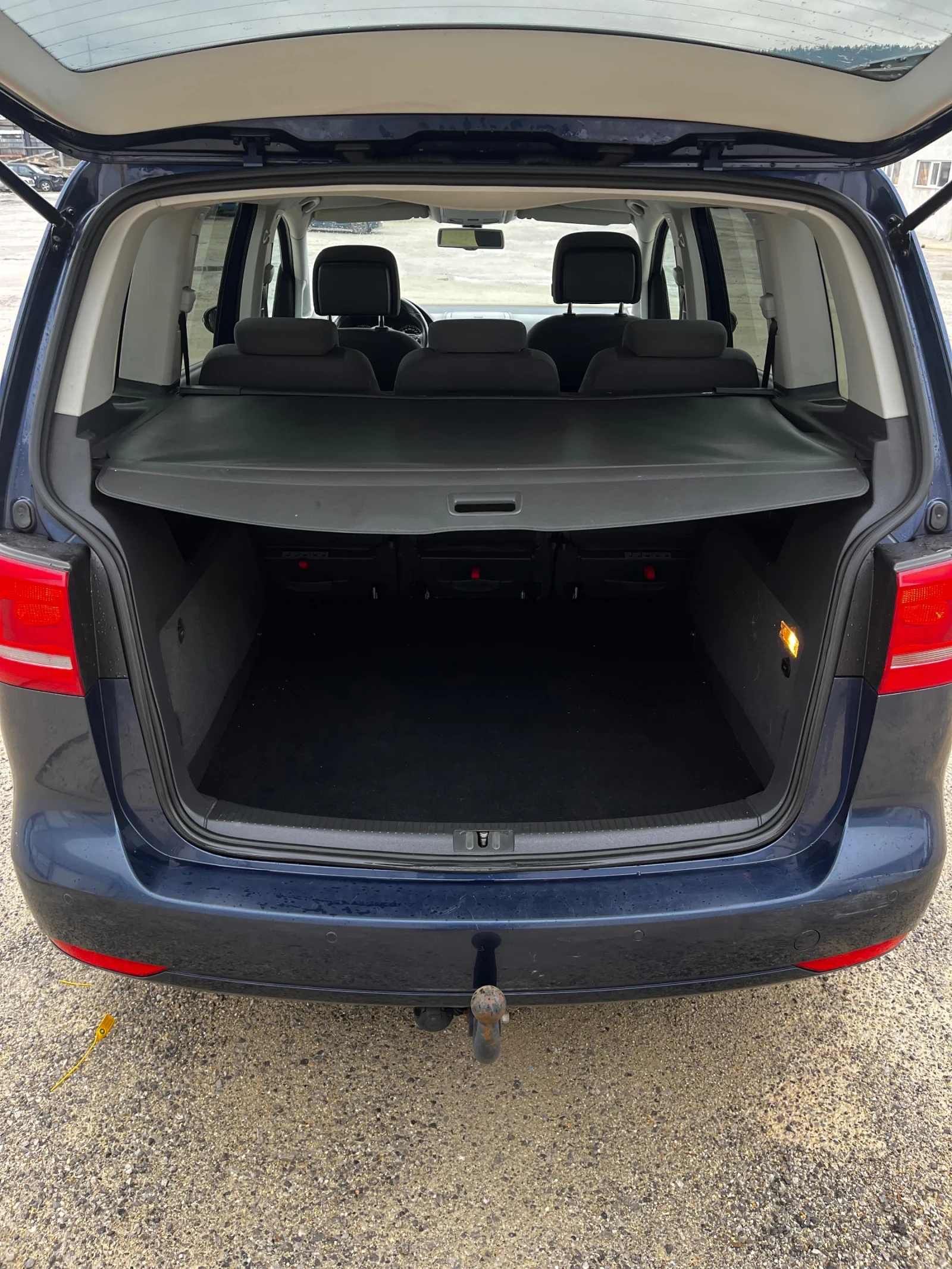 VW Touran TDI Blue Motion FULL ��� ���� | Mobile.bg � ����������� 16