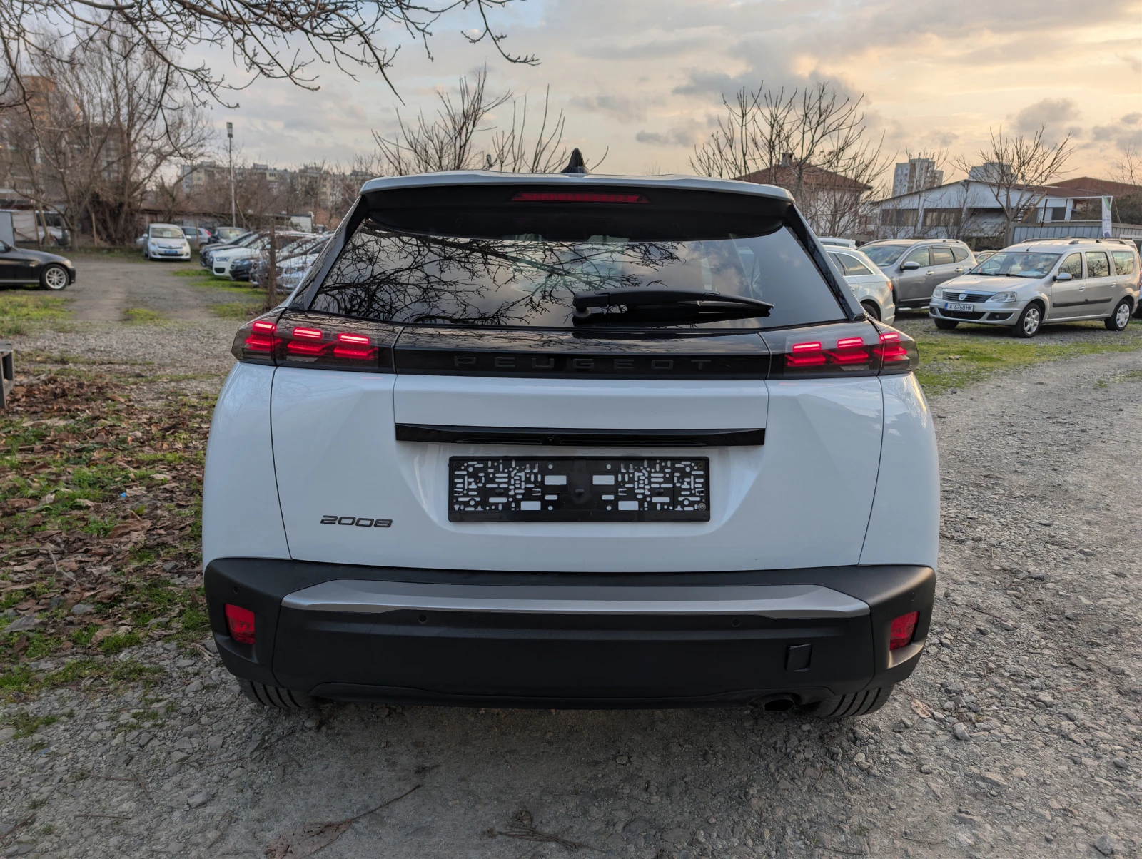 Peugeot 2008 1.2i/101к.с./Facelift - изображение 5