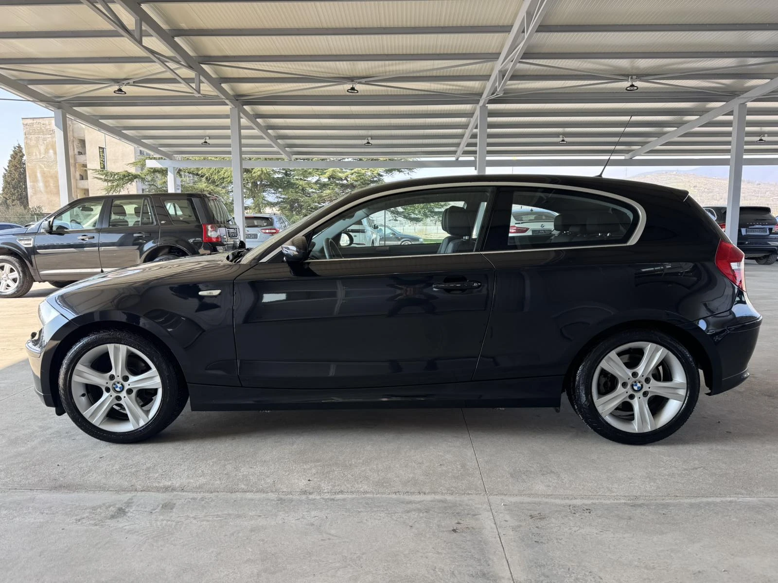 BMW 118 2.0d* 143ps* 6ск* XENON* КЛИМАТРОНИК, снимка 2 - Автомобили и джипове - 53685381