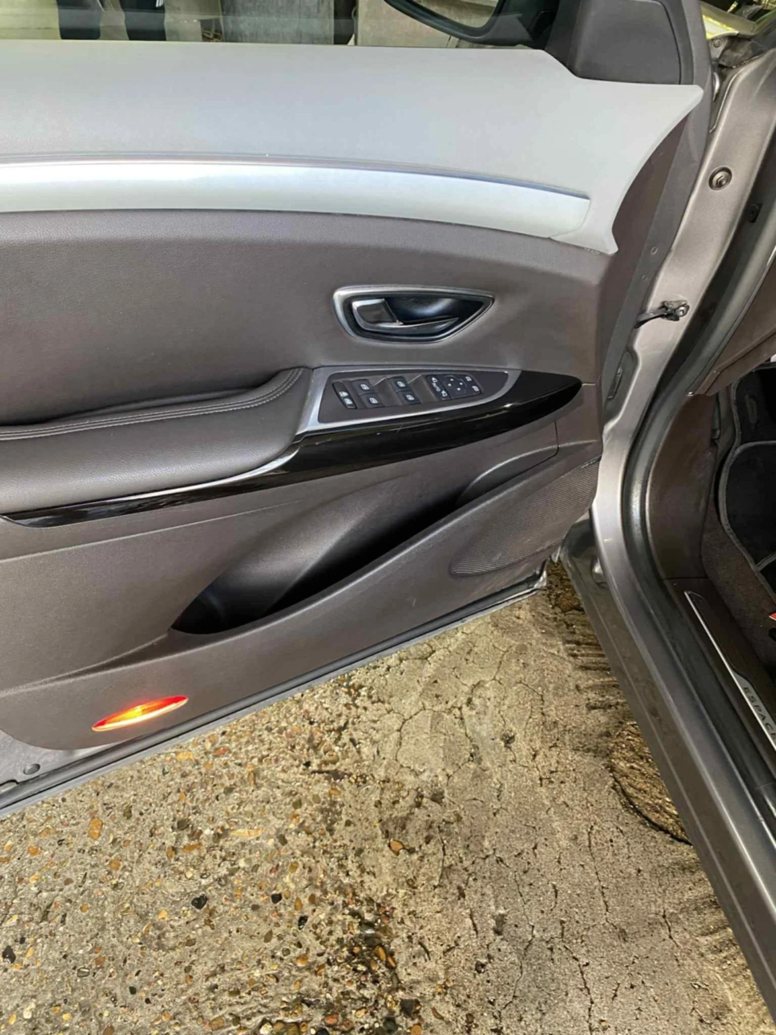 Renault Espace 7 места Bose Следене, снимка 16 - Автомобили и джипове - 53778732