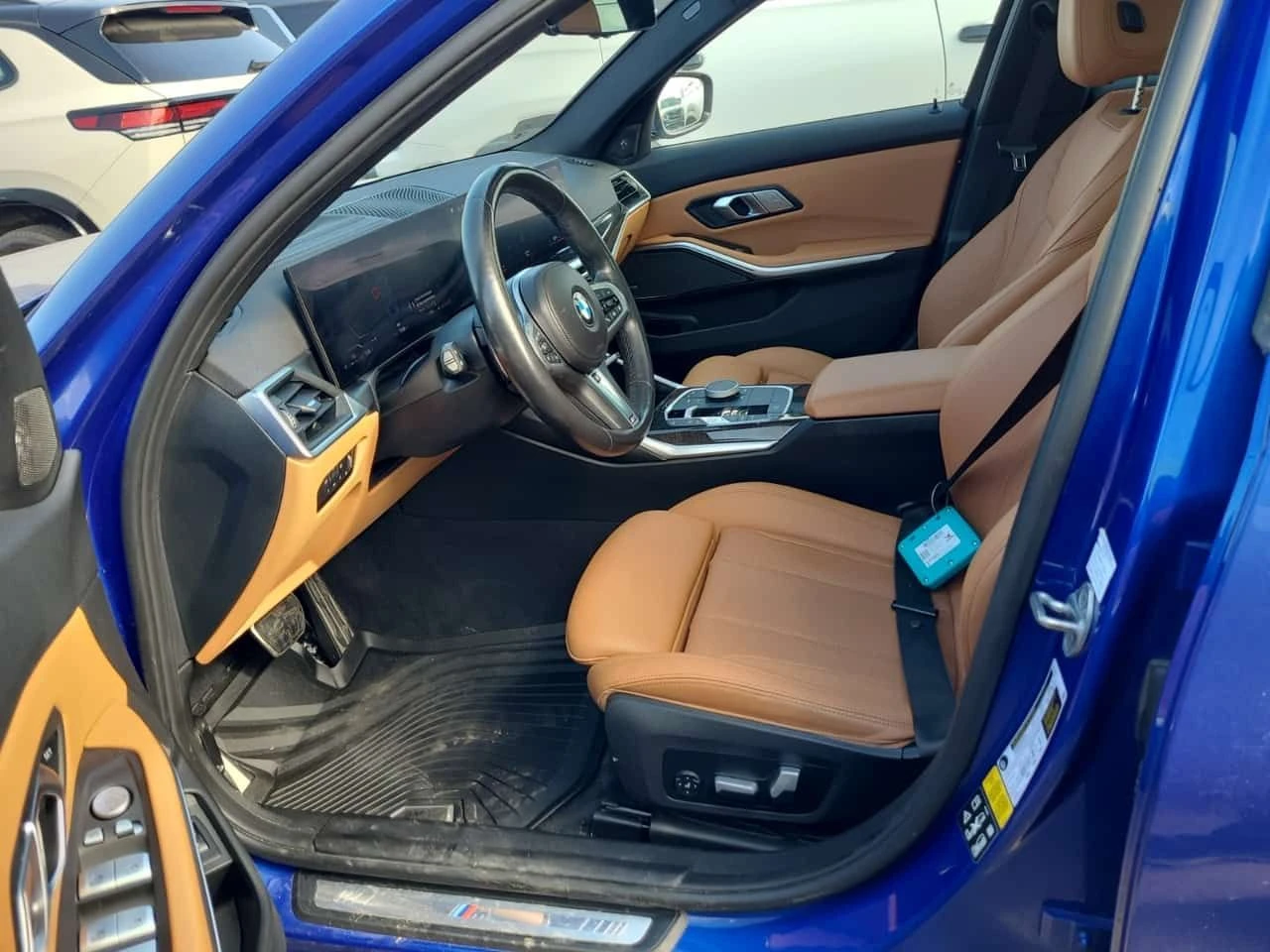 BMW 330 I XDRIVE | HEAD UP | HARMAN KARDON, снимка 8 - Автомобили и джипове - 53890133