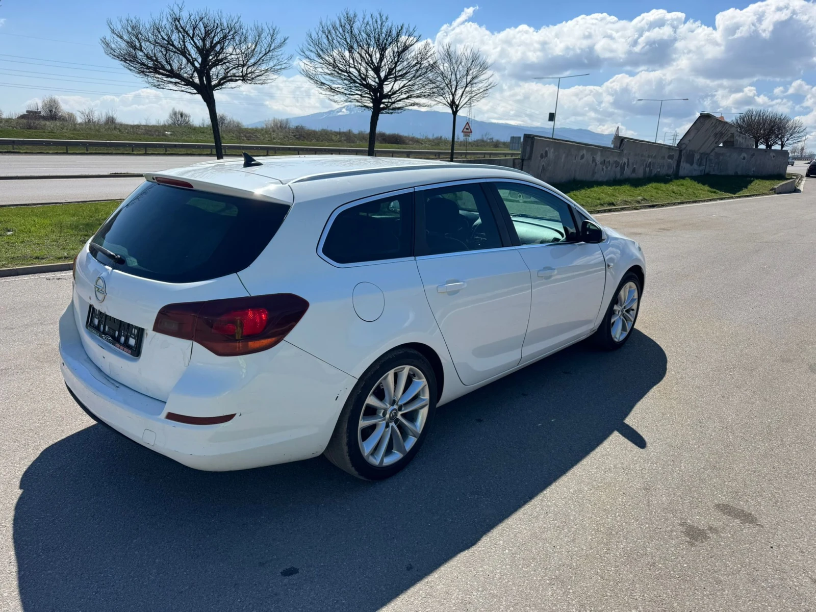 Opel Astra 1700, снимка 4 - Автомобили и джипове - 54013131