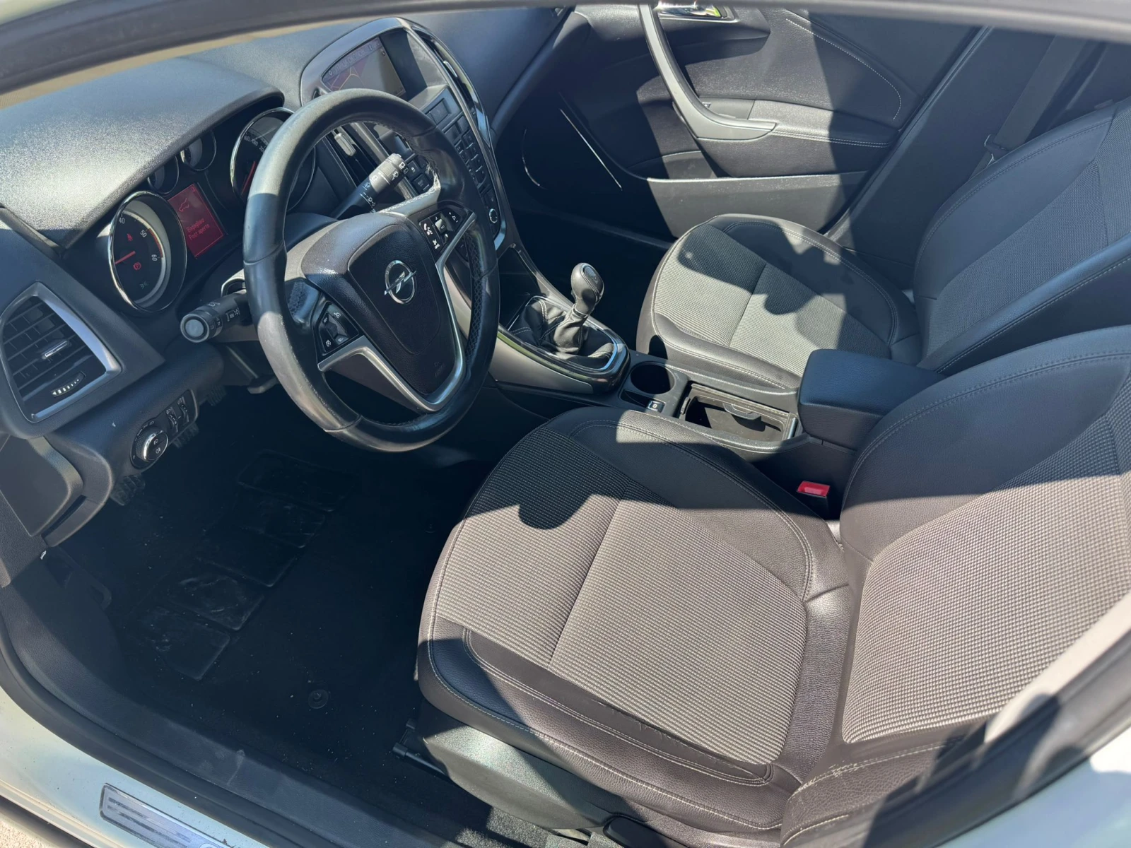 Opel Astra 1700, снимка 7 - Автомобили и джипове - 54013131