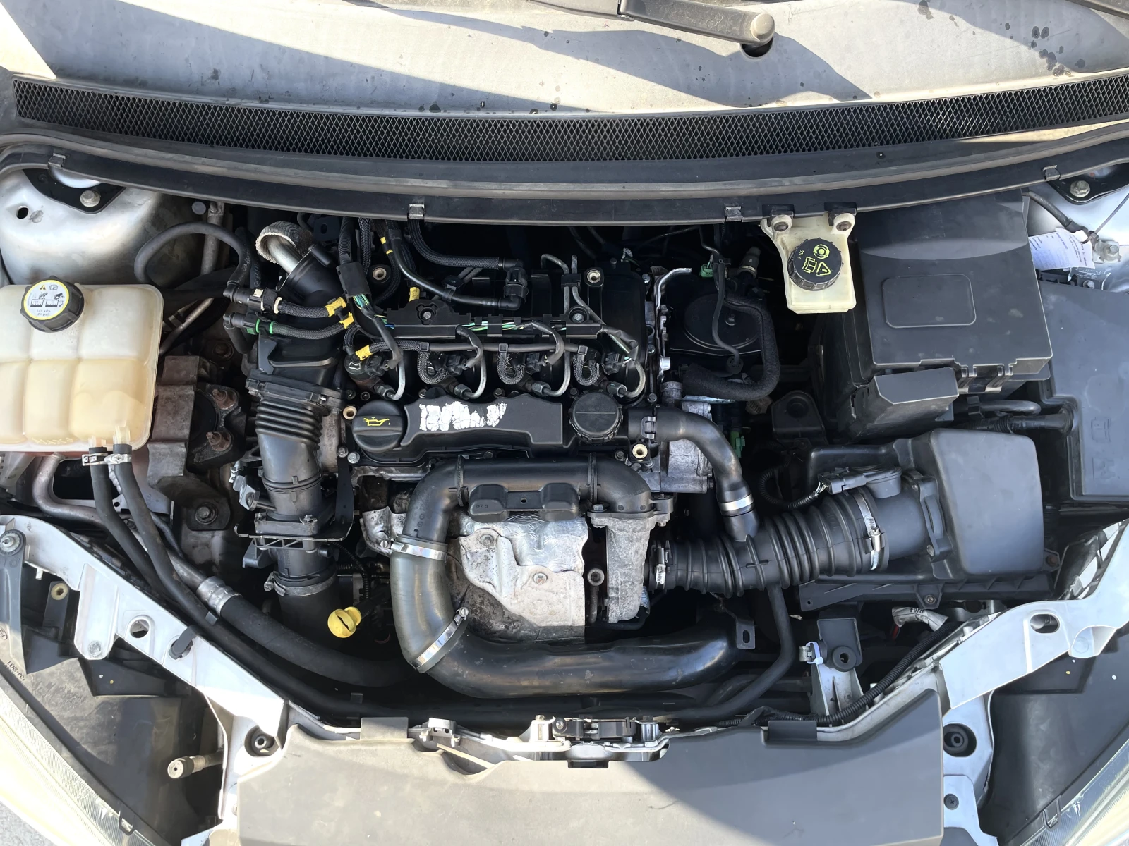 Ford Focus 1.6 TDCi, снимка 17 - Автомобили и джипове - 54045466