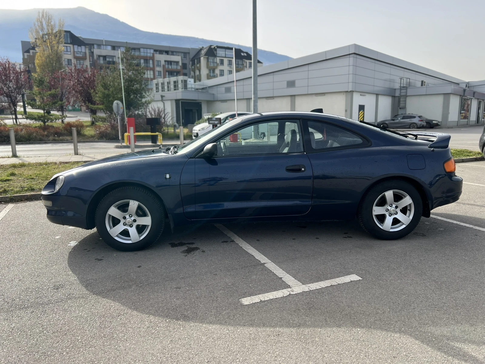 Toyota Celica, снимка 4 - Автомобили и джипове - 54072354