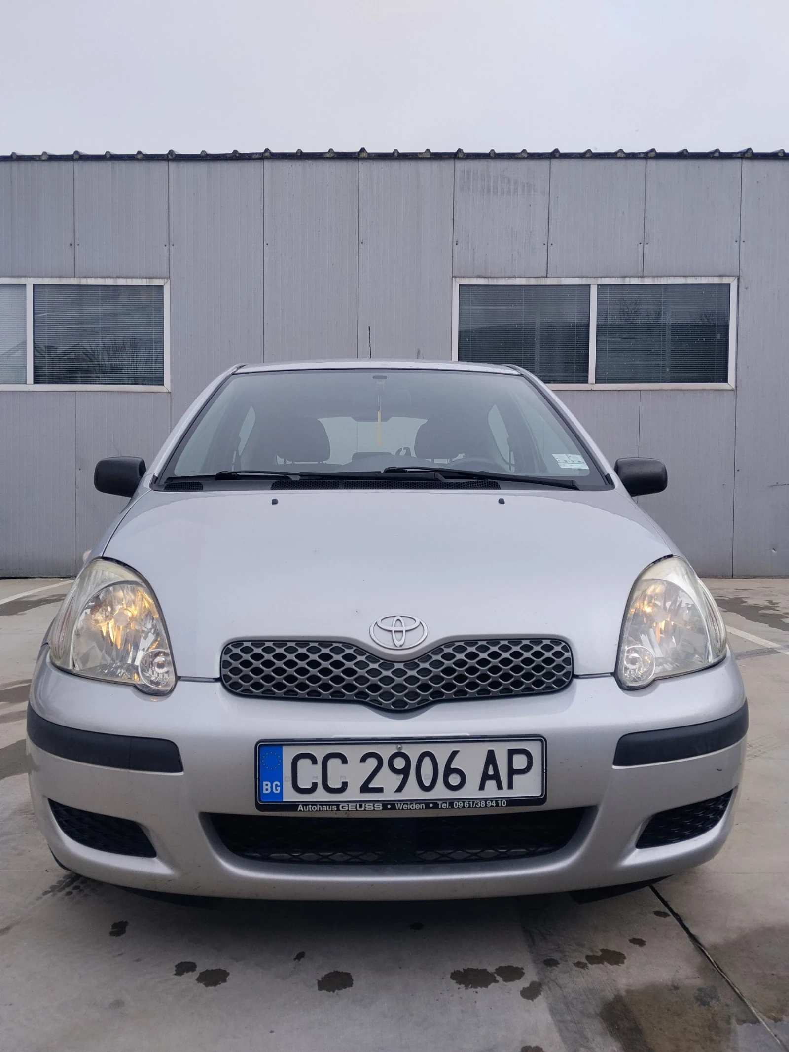 Toyota Yaris 1.3, снимка 2 - Автомобили и джипове - 54174771