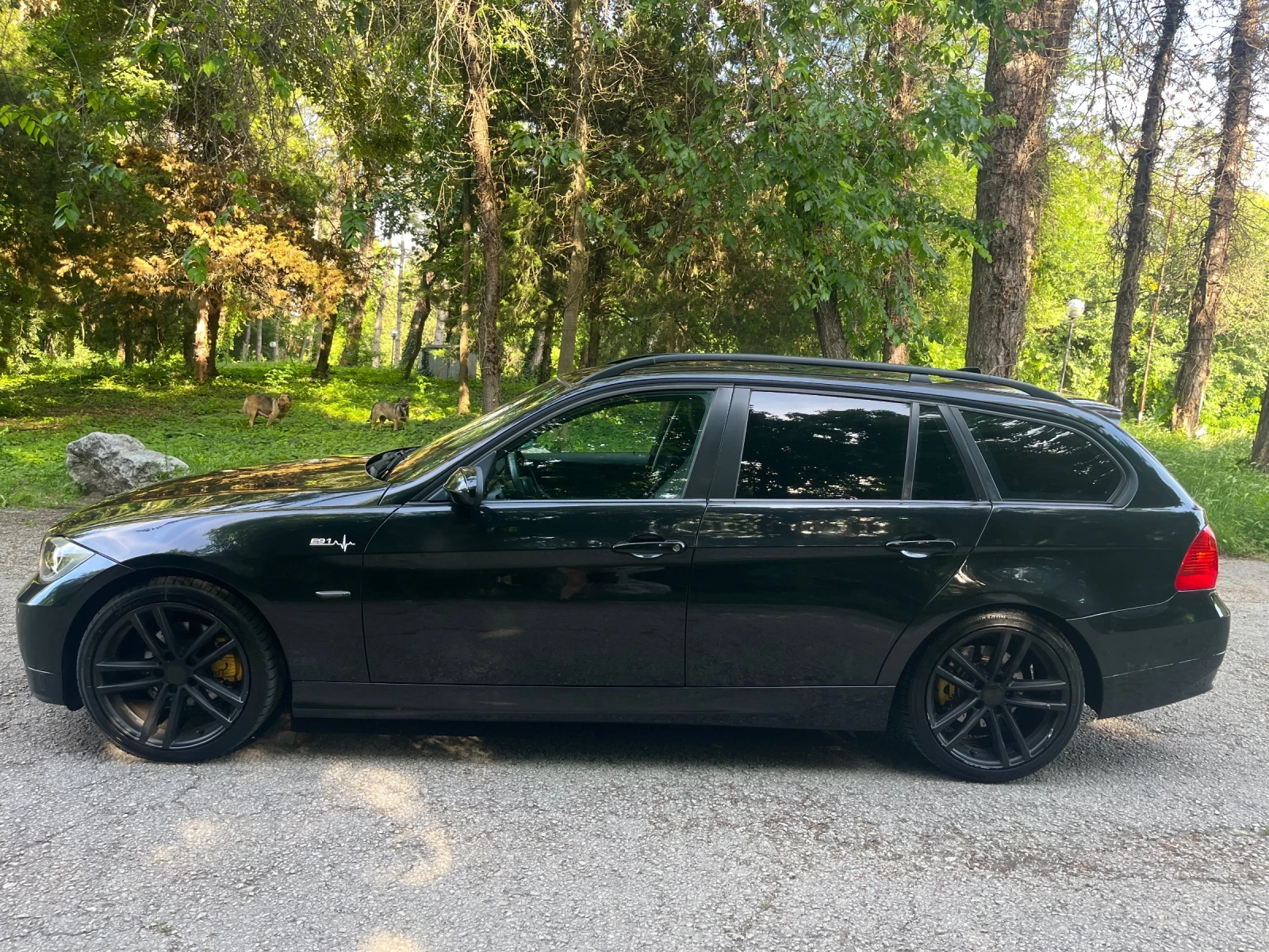 BMW 320 Кожа* Панорама* ANDROIDAUTO* CarPlay* ОБСЛУЖЕН!!!, снимка 7 - Автомобили и джипове - 54965854