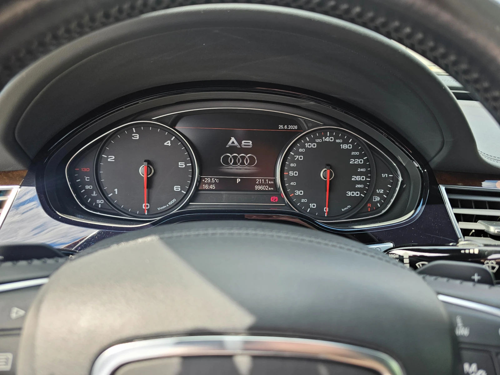 Audi A8 3.0TDI-MASSAGE-HEADUP-360-КАМЕРА-ВАКУМ-MATRIX, снимка 15 - Автомобили и джипове - 55088035
