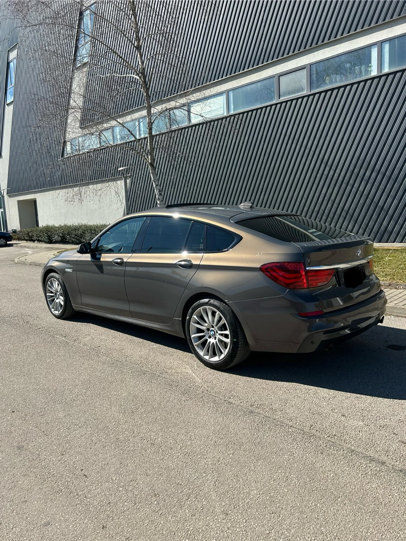 BMW 5 Gran Turismo 535d xDrive Mpack , снимка 5 - Автомобили и джипове - 55386316