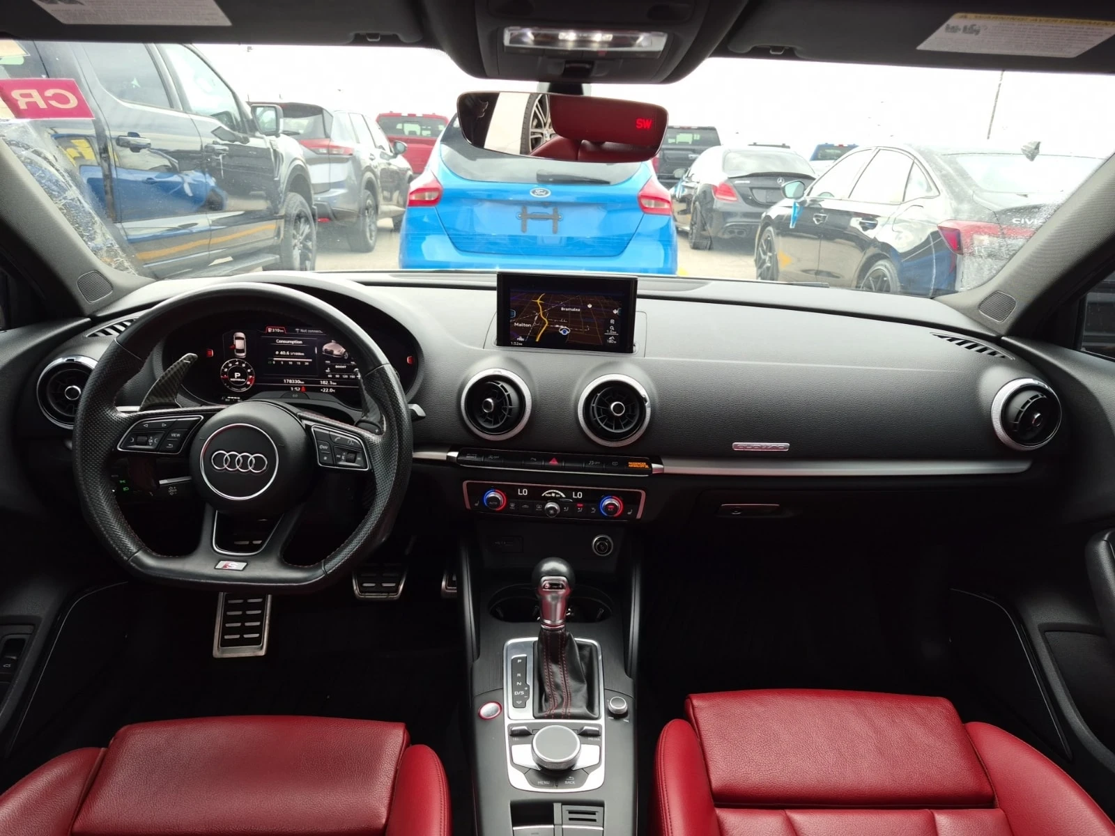 Audi S3 TECHNIK * DIGITAL* ПАНОРАМА* ПРЕДСТАВИТЕЛСТВО* , снимка 9 - Автомобили и джипове - 56088568