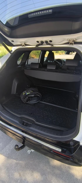 Toyota Rav4 STYLE 2.5 PLUG-IN Hybrid 4X4, снимка 6