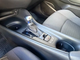 Toyota C-HR 1.8 Hybrid e-CVT - в Гаранция, снимка 11