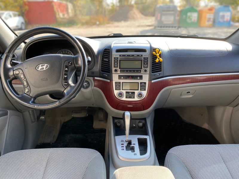 Hyundai Santa fe, снимка 16 - Автомобили и джипове - 47911237