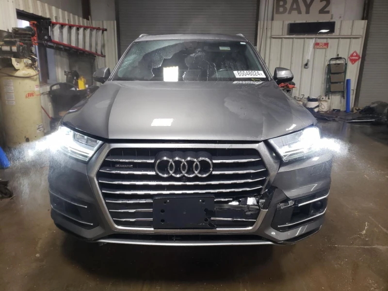 Audi Q7 PREMIUM PLUS* Подгрев* ДИстроник* З.Камера* , снимка 5 - Автомобили и джипове - 48649946