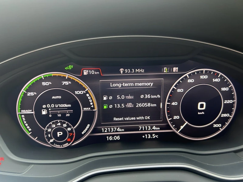 Audi Q5, снимка 11 - Автомобили и джипове - 53541150