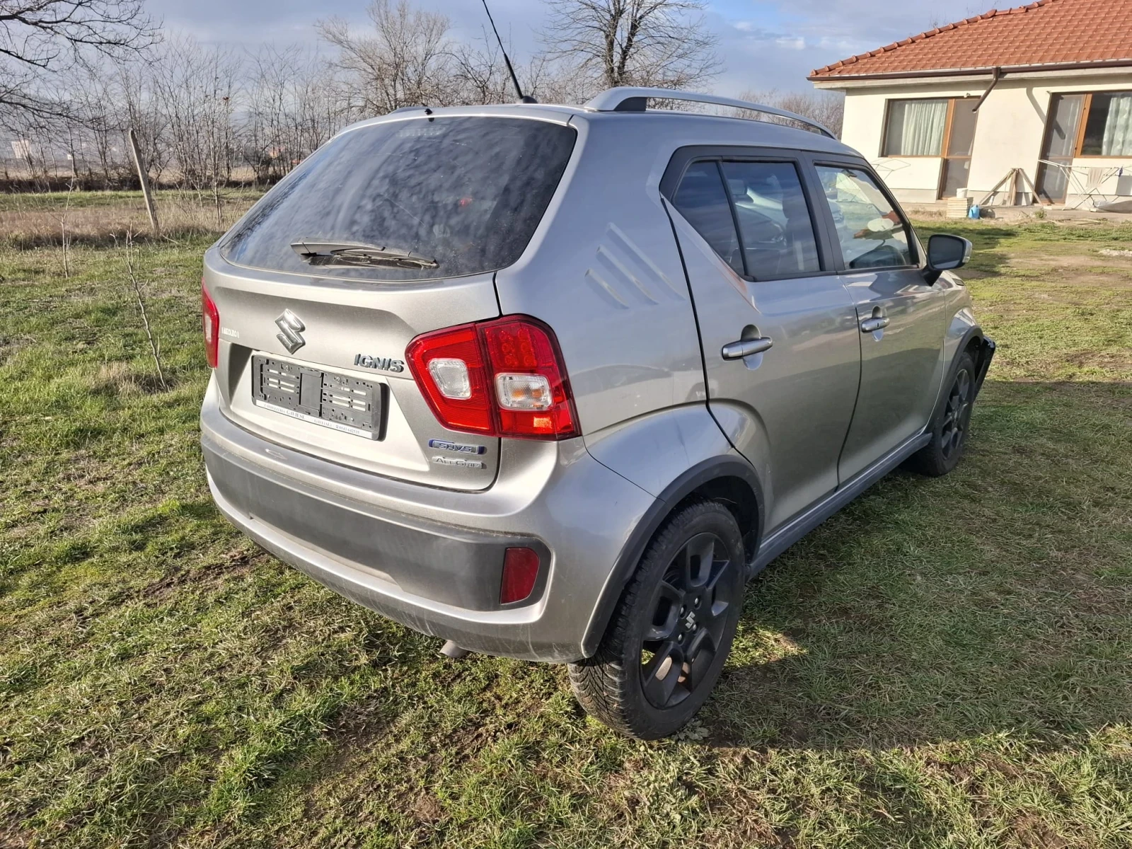 Suzuki Ignis  - изображение 6