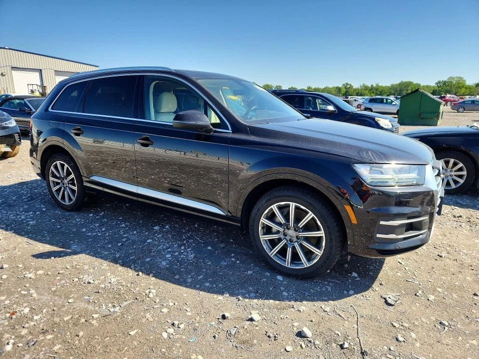 Audi Q7, снимка 4 - Автомобили и джипове - 54581630