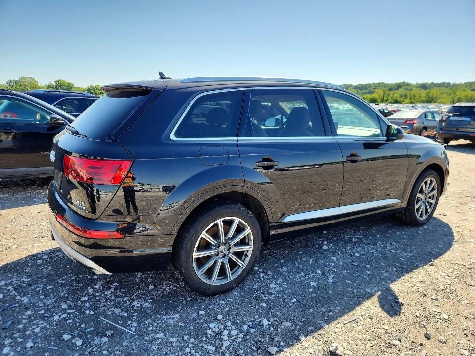 Audi Q7, снимка 3 - Автомобили и джипове - 54581630