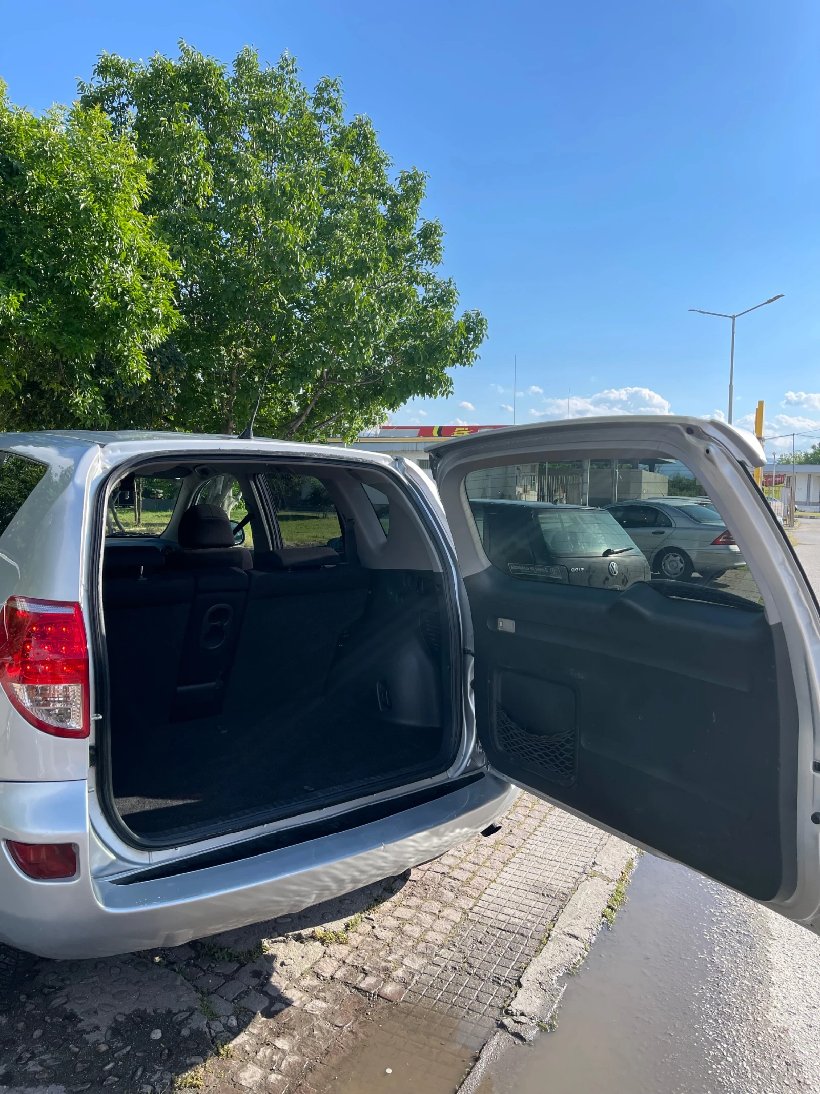 Toyota Rav4 2.2 D-4D 4x4, снимка 12 - Автомобили и джипове - 54729779