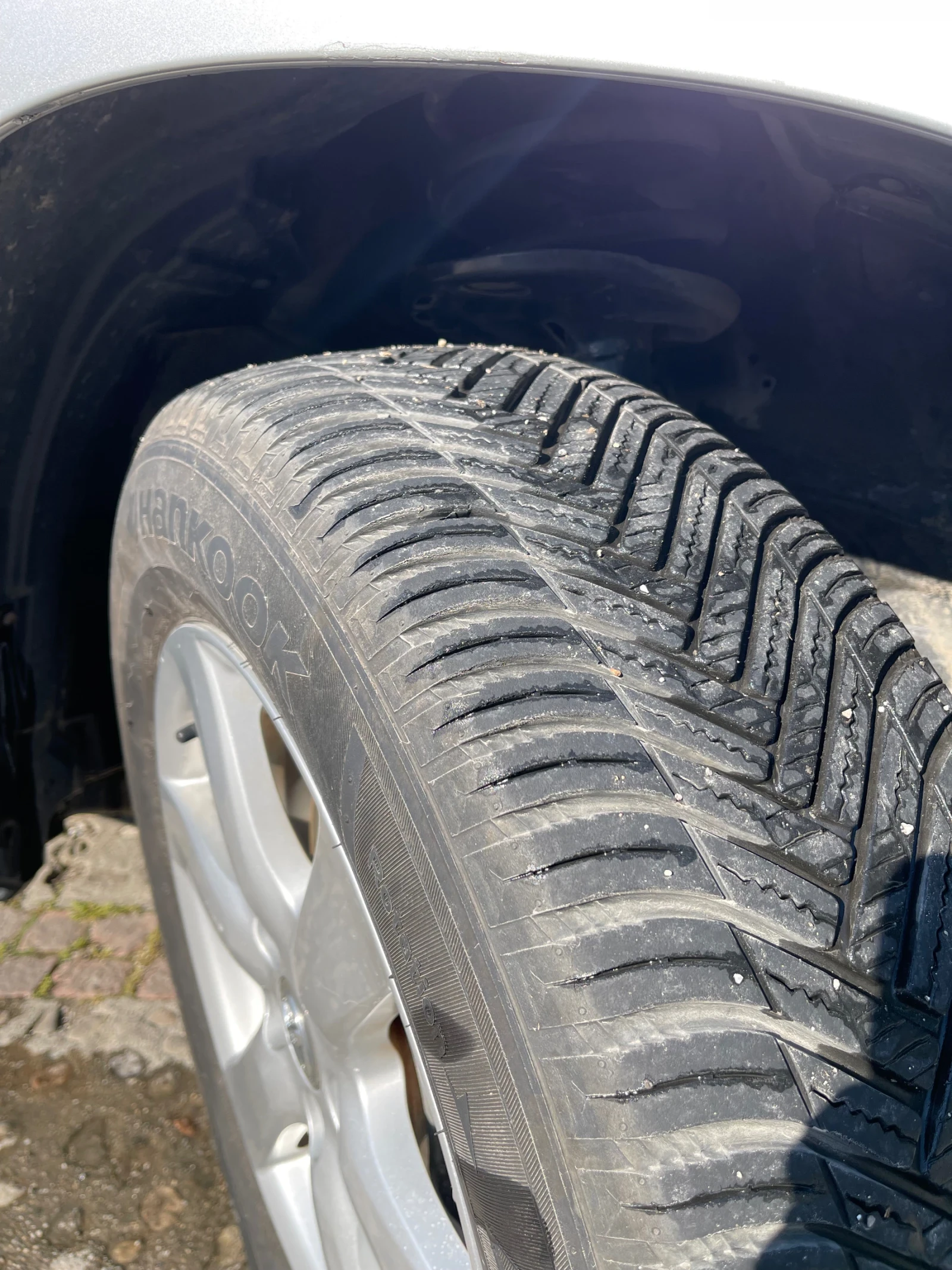 Toyota Rav4 2.2 D-4D 4x4, снимка 11 - Автомобили и джипове - 54729779