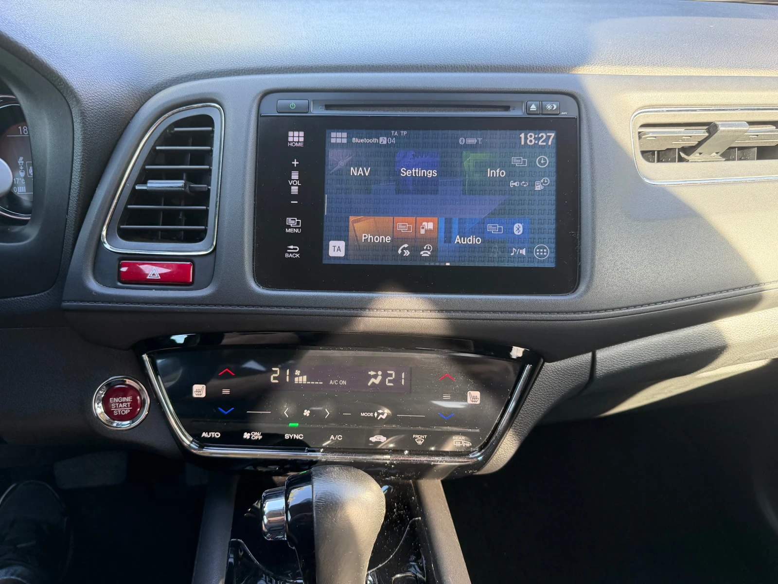 Honda Hr-v, снимка 10 - Автомобили и джипове - 54742691
