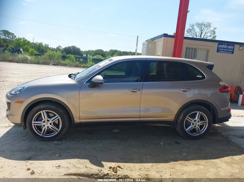 Porsche Cayenne Hill Control* Keyless* Premium Wheels 20"* ВИД, снимка 13 - Автомобили и джипове - 54945608