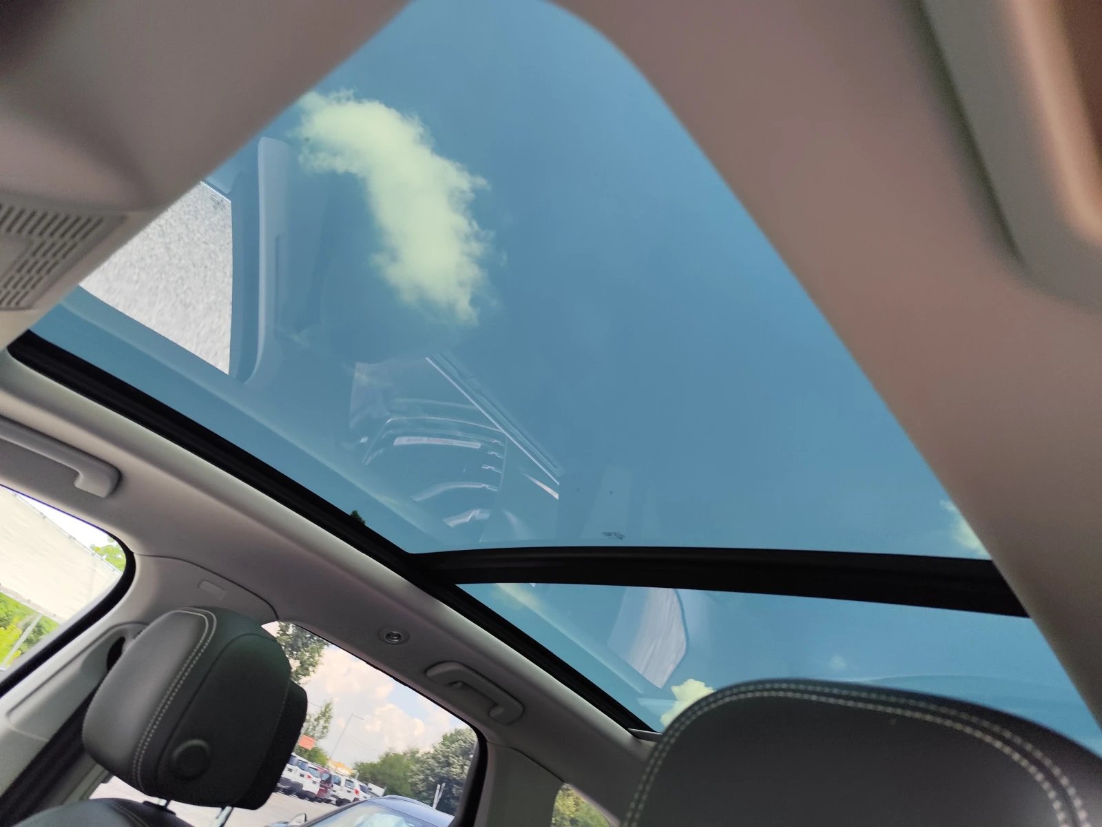 VW Touareg 3.0TDi* VIRTUAL* ВАКУМ* CAMERA 360* AIRMATIC* КОЖА, снимка 12 - Автомобили и джипове - 55027228