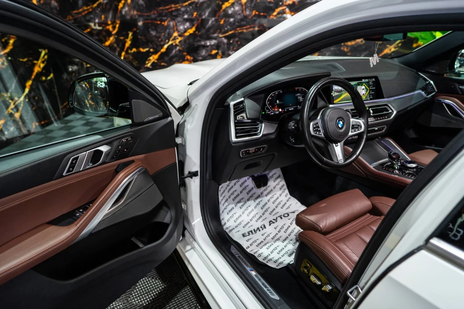 BMW X6 M40I XDRIVE FULL M SPORT ПАНО H&K HUD ЛИЗИНГ 100%, снимка 11 - Автомобили и джипове - 55083870