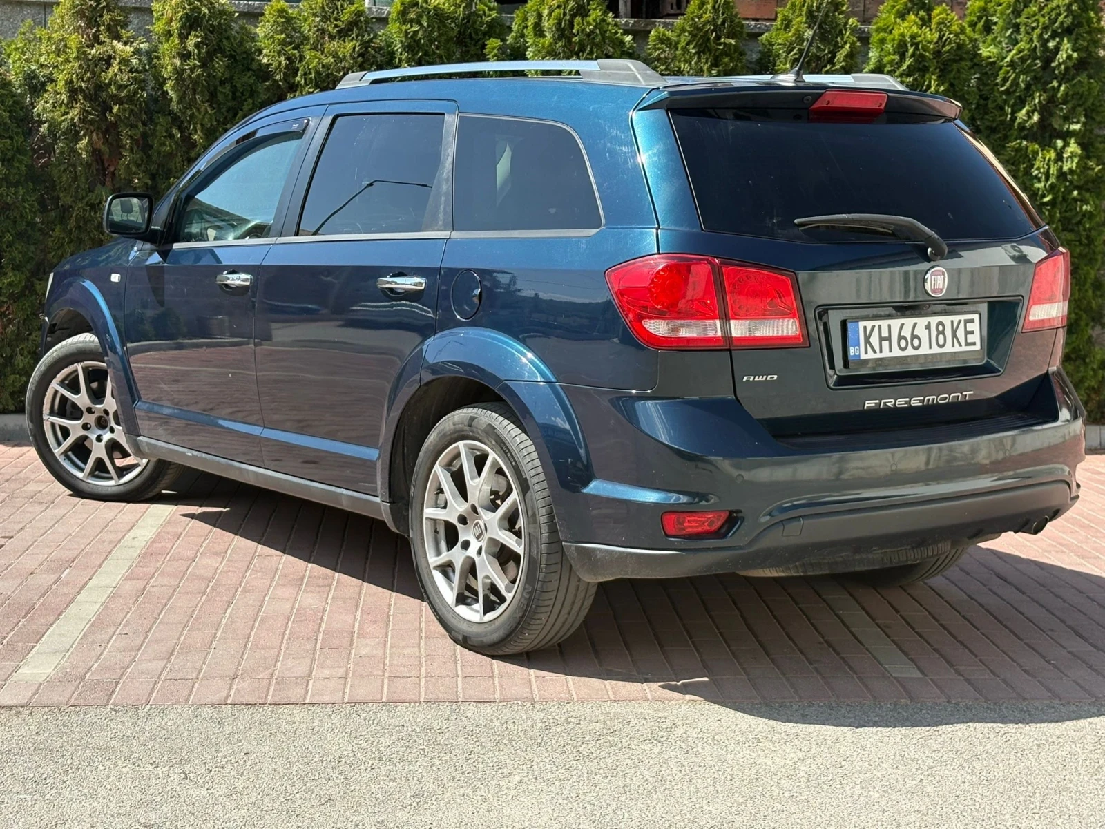 Fiat Freemont 2.0d 4x4 7 местен, снимка 4 - Автомобили и джипове - 55096508