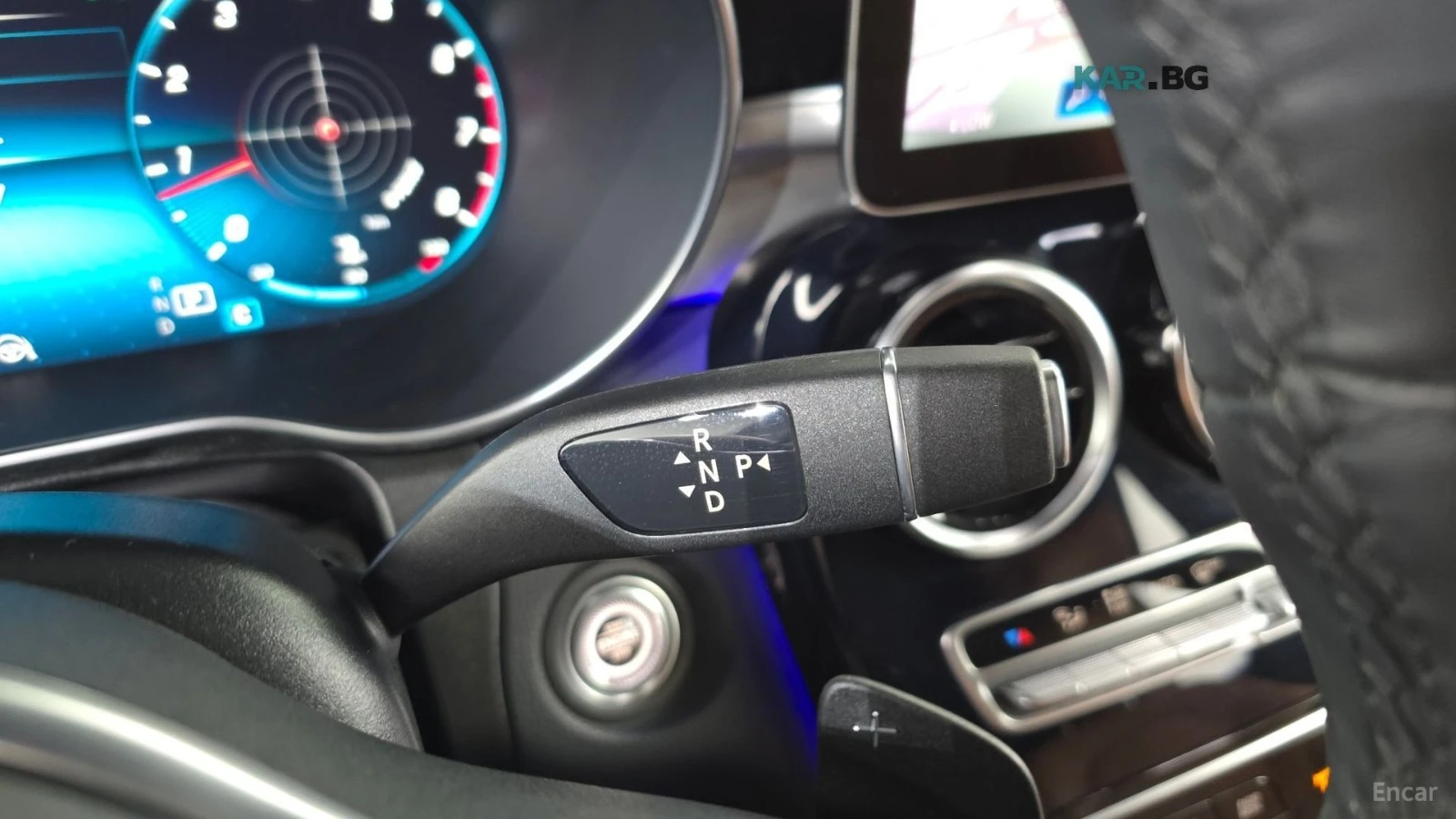 Mercedes-Benz GLC 300 4MATIC/PREMIUM/DRIVE-ASSISTS/SUNROOF, снимка 9 - Автомобили и джипове - 55734906